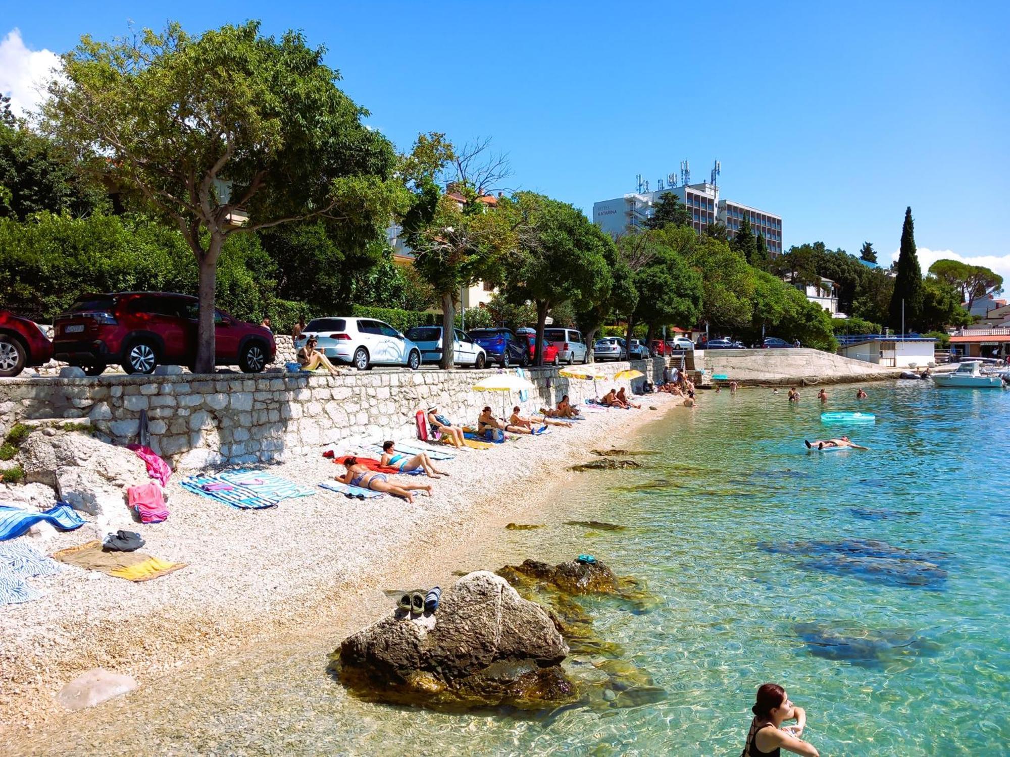 شقة Branko Fabijanic Front Row By The Sea سيلتسي المظهر الخارجي الصورة